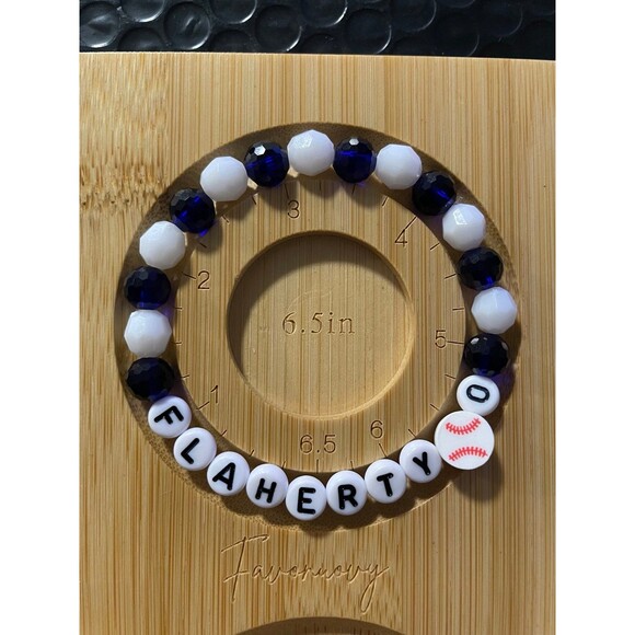 Dodgers Jack Flaherty Bracelet - Picture 2 of 2